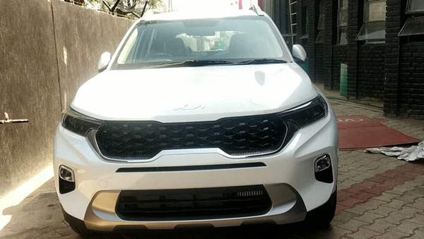 2021 Kia Sonet Spied With Paddle Shifter: Read More To Find Out!