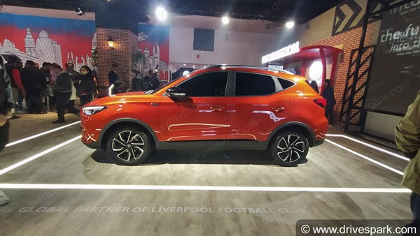 Spy Pics: MG ZS (Astor) SUV Spotted Testing In Bangalore Again Ahead Of Launch