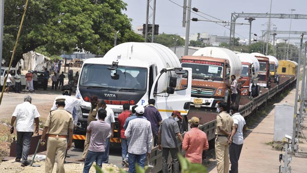 Covid-19: Oxygen Tankers To Be Fitted With GPS Tracker Mandated By MoRTH