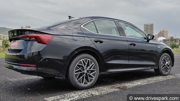 New Skoda Octavia Video Review