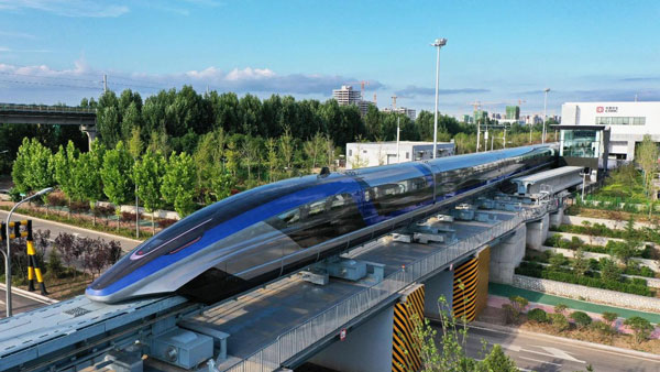 China Develops World’s Fastest Train — Boasts 600km/h Top Speed China Develops World’s Fastest Train — Boasts 600km/h Top Speed