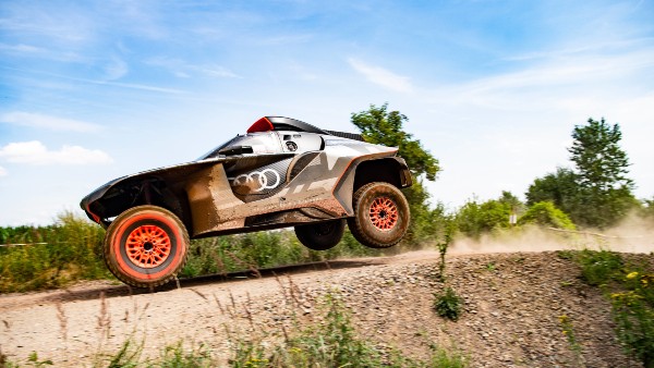 Dakar Rally 2022: Audi RS Q e-Tron Unveiled