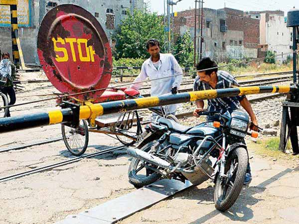 Top Tips For Motorcycle Riding In The Rain