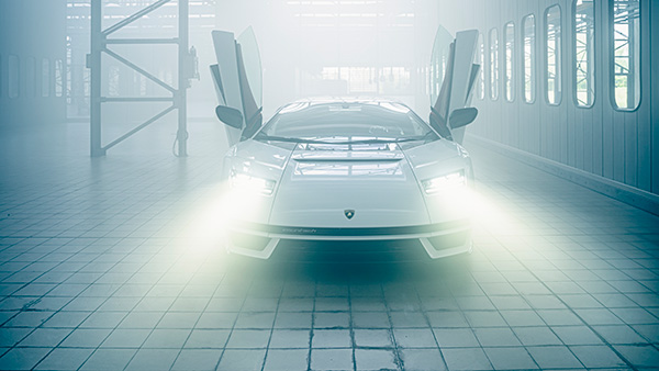 Lamborghini Countach Unveiled: Limited Edition Homage To The 1970s Legend