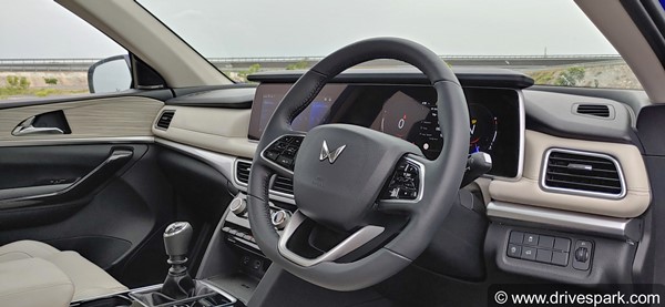 Mahindra XUV700 Review: Design, Specs, Performance, Interiors, Features & Other Details