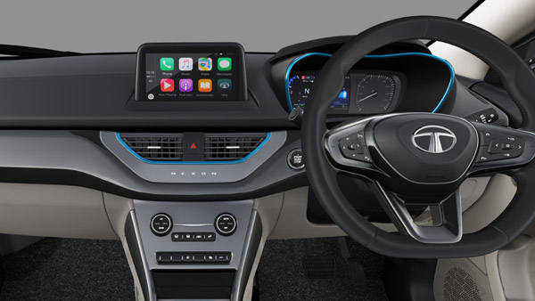 Tata Motors Delivers 10 Nexon EVs To Gujarat Government On Independence Day: Part Of ESSL Deal Tata Motors Delivers 10 Nexon EVs To Gujarat Government On Independence Day: Part Of ESSL Deal