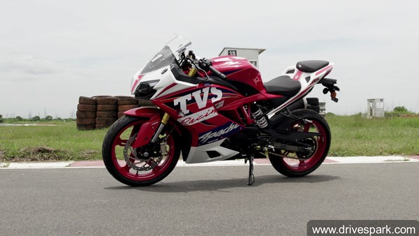 2021 TVS Apache RR 310 Review — Fully Adjustable Suspension & Performance Race Track-Tested