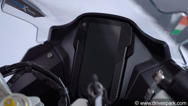 2021 TVS Apache RR 310 Review — Fully Adjustable Suspension & Performance Race Track-Tested