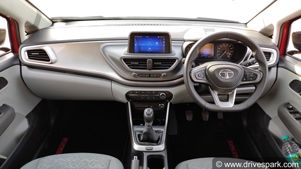 Tata Motors Celebrates The 1 Lakh Unit Rollout Milestone Of Tata Altroz