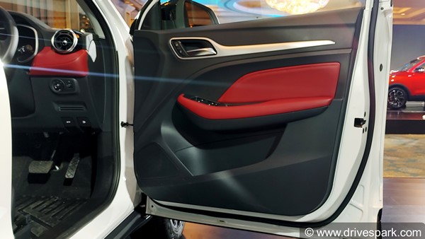 MG Astor: Variants Explained