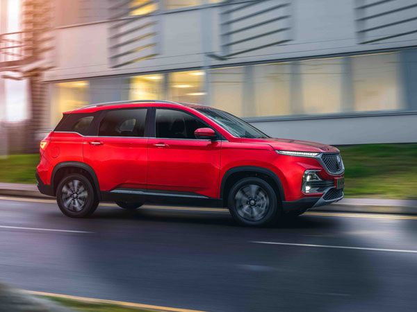 Here Is An Interesting Comparison: MG Hector Vs Mahindra XUV700