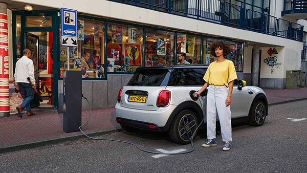 Mini Cooper SE EV Pre Bookings Open Online Ahead Of Launch