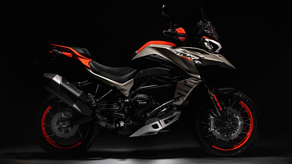 EICMA 2021: Benelli TRk 800 Revealed EICMA 2021: Benelli TRk 800 Revealed