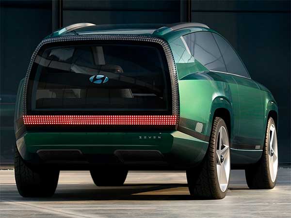 2021 La Auto Show: Hyundai SEVEN Concept Revealed