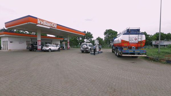 Indian Oil To Set Up 10,000 EV Charger In The Next 3 Years