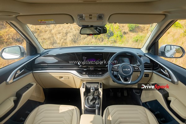 Kia Carens Review: Design, Specs, Performance, Interiors, Features, Variants, Third Row Space & Other Details