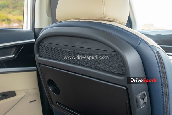 Kia Carens Review: Design, Specs, Performance, Interiors, Features, Variants, Third Row Space & Other Details