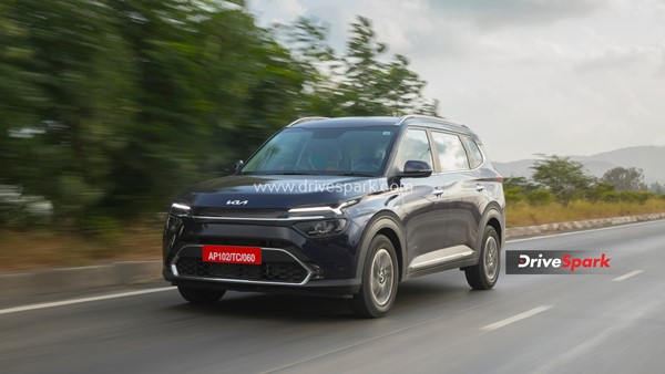 Kia Carens Review: Design, Specs, Performance, Interiors, Features, Variants, Third Row Space & Other Details