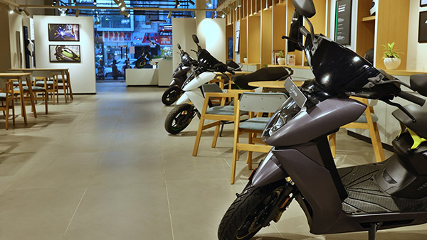 Ather Energy Partners With Gujarat Titans: Signs Multi-Year Partnership