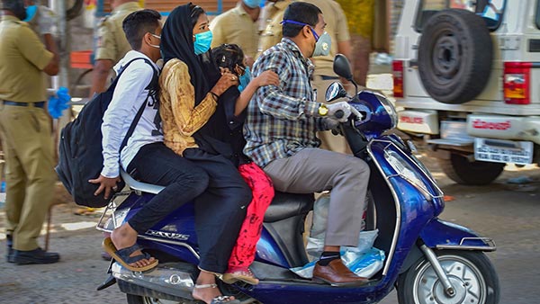 New Safety Rules For Children On Two-Wheelers In India: Helmet, Safety Harness, 40km/h Speed Mandated