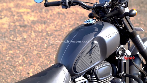 Yezdi Roadster Review — Is It A Worthy Successor To The Yezdi Roadking?