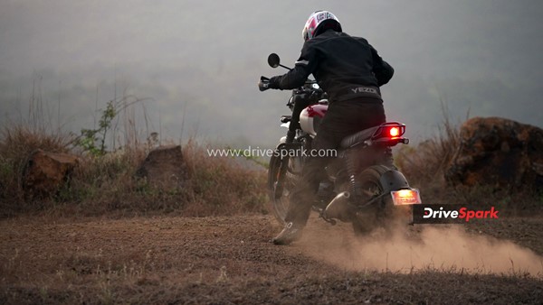 Yezdi Scrambler Review — The Scrambler Spirit Is Alive & Kicking