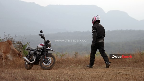 Yezdi Scrambler Review — The Scrambler Spirit Is Alive & Kicking