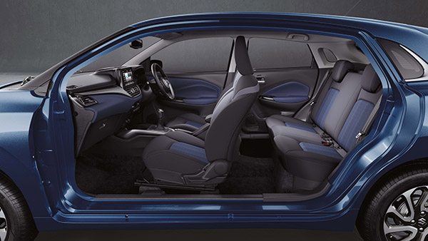 Battle Of The Automatics: Altroz vs Baleno 