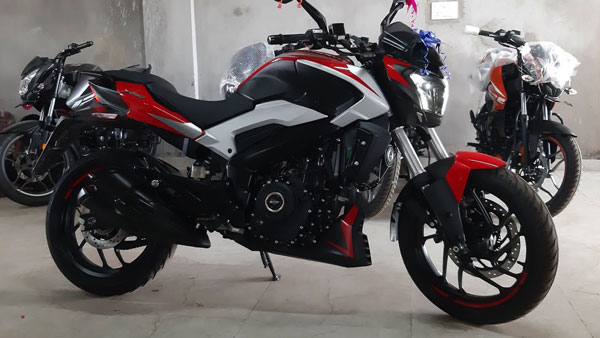 Bajaj Dominar 250 Mildly Updated: Gets New Alloy Wheels Bajaj Dominar 250 Mildly Updated: Gets New Alloy Wheels