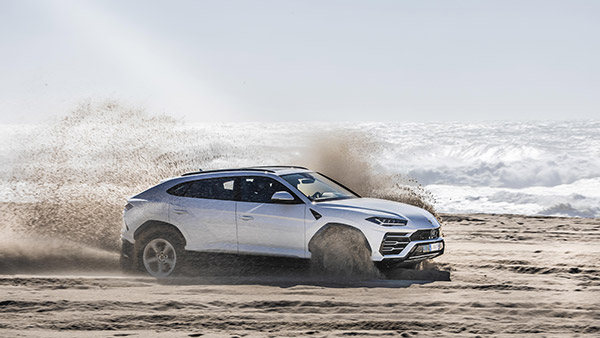 Lamborghini Urus Facelift August Unveil