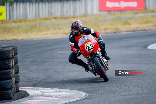 Royal Enfield Continental GT-R650 & The GT Cup: Royal Enfield Motorsport Brings Exciting Retro Racing To India