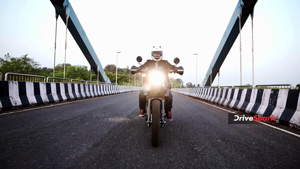 Royal Enfield Scram 411 Review: Riding Impressions, Engine Specs, Performance, Features & Details