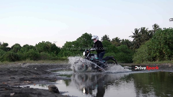 Royal Enfield Scram 411 Review: Riding Impressions, Engine Specs, Performance, Features & Details