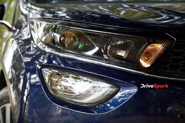 Tata Altroz DCA Review: Design, Specs, 6-Speed DCT, Performance, Interiors, Features, Variants, & Other Details