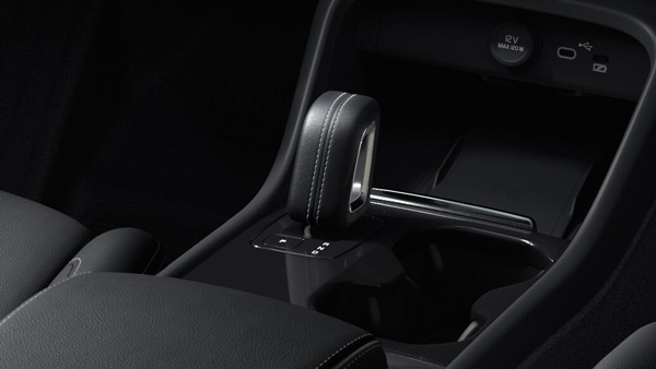 5 Things About Volvo XC40 Recharge: Design, Powertrain & More