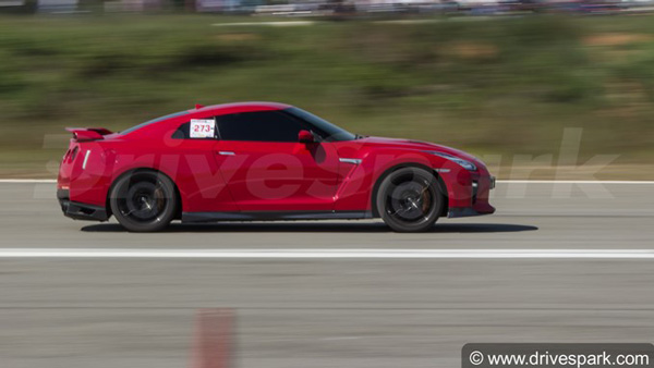 Vroom Drag Meet Is Back With Its 6th Edition: Vroom 2022 Dates, Timing, Categories, & Registration Details