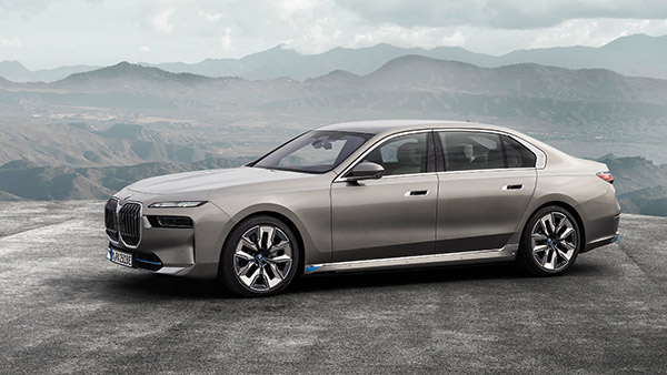 7th Gen BMW 7 Series Revealed