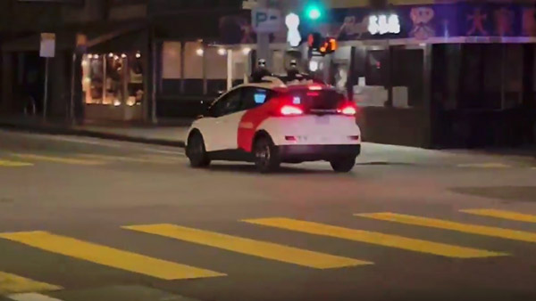 Autonomous Car Gets Pulled Over - Hilarity Ensues Autonomous Car Gets Pulled Over - Hilarity Ensues