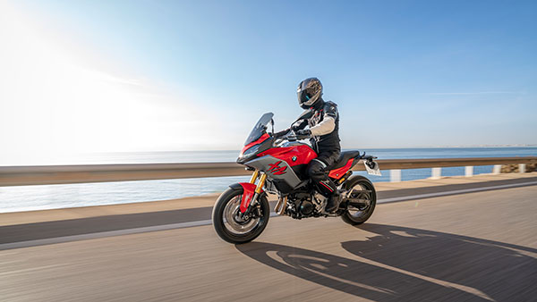 BMW F 900 XR Launched In India At Rs 12.3 Lakh