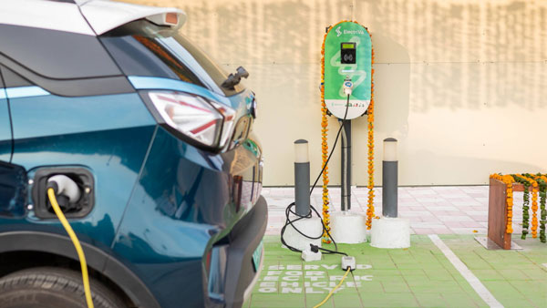 Free Electric Vehicle Charging In Delhi: ElectriVa Launches New Initiative To Increase EV Usage