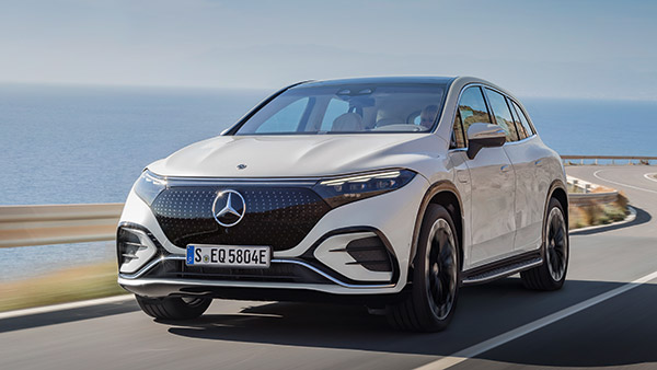Mercedes EQS SUV Revealed With 660km Range