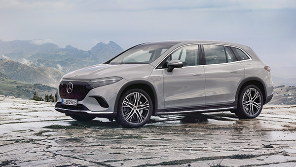 Mercedes EQS SUV Revealed With 660km Range