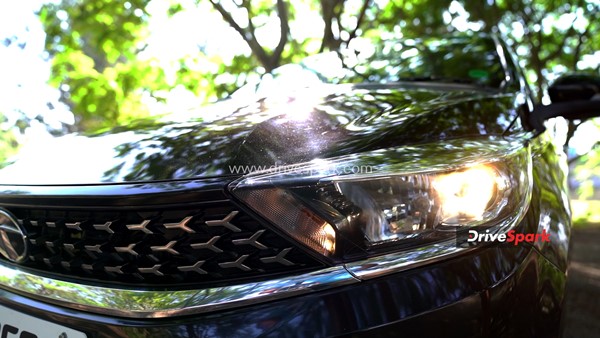 Tata Tiago Hits 4 Lakh Unit Milestone: Milestone Unit Produced At Sanand Plant