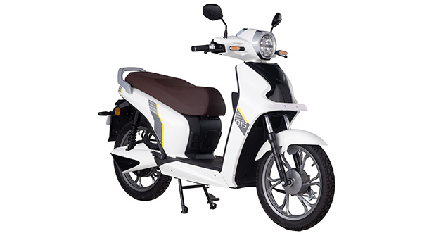 BGauss D15 Launched In India At Rs 99,999