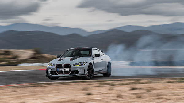 BMW M4 CSL Revealed With 542bhp