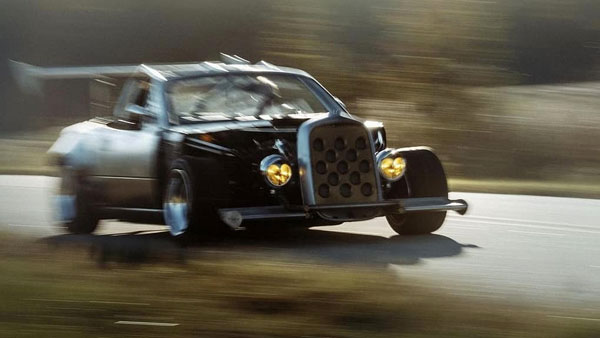 'Odd Rod' Mazda Miata MX-5 Is Absolutely Mental