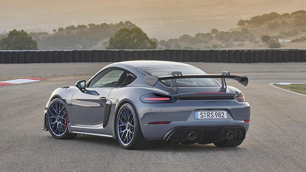 Porsche 718 Cayman GT4 RS Launched At Rs 2.54 Crore