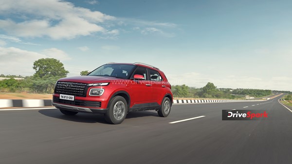 2022 Hyundai Venue Review: Design, Specs, Performance, Interiors, Features, & Other Details