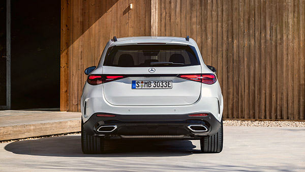 India-bound 2022 Mercedes GLC Arrives With Fully Electrified Lineup