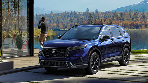 Sixth-Gen Honda CR-V SUV Arrives With Hybrid Powertrain & Revised Design Sixth-Gen Honda CR-V SUV Arrives With Hybrid Powertrain & Revised Design